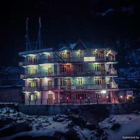 Gautam Hotel & Cottage Manāli Exteriér fotografie