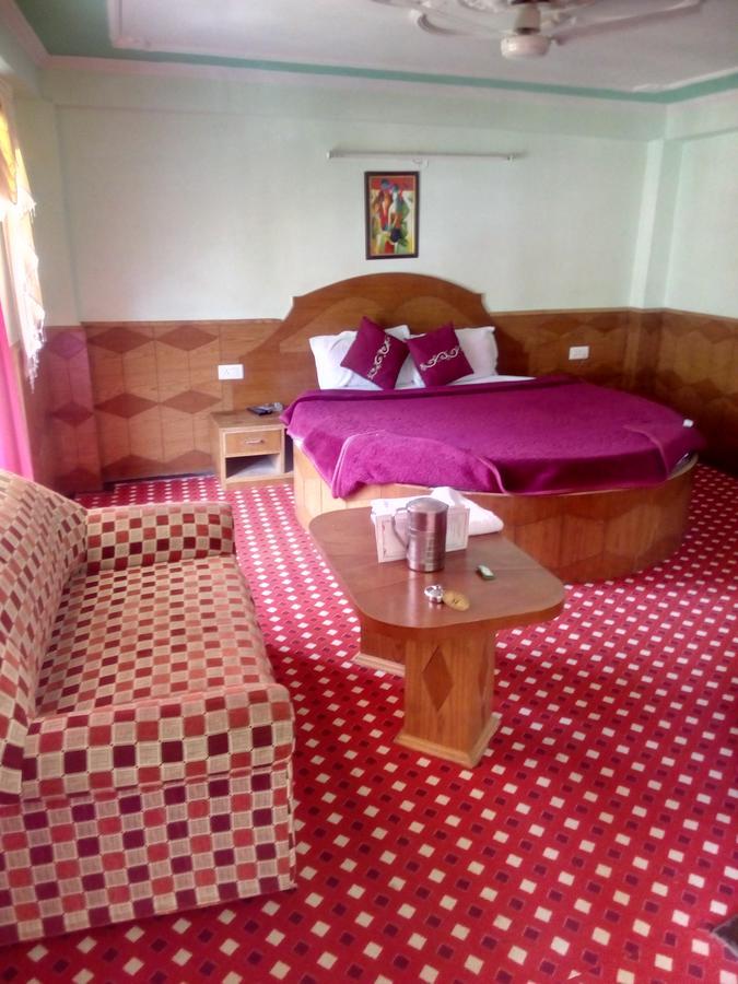 Gautam Hotel & Cottage Manāli Exteriér fotografie